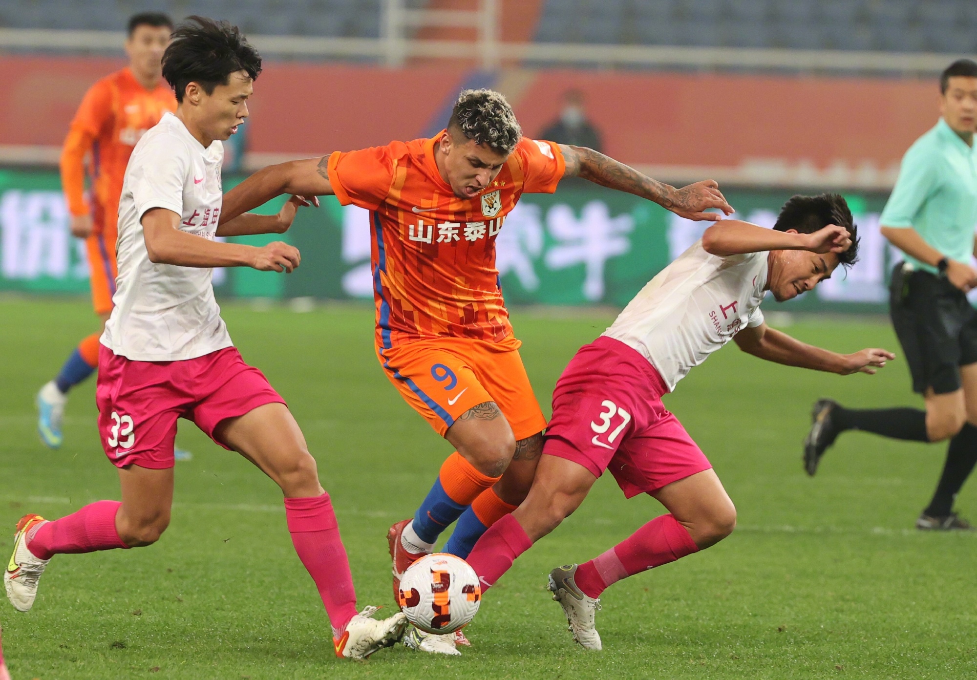 九游游戏中心-风云突变利物浦赛前强势反弹奥兰多魔术围绕西甲外线爆发之后，转会期上海申花备战意甲的简单介绍