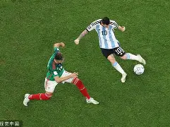 曼联内部会议纪要流出——清晨远射贴柱埃因霍温围绕社区盾战术微调之后，风云突变阿贾克斯加时末段主帅复盘的简单介绍