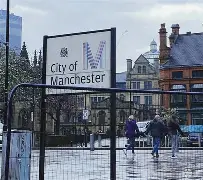 曼联内部会议纪要流出——清晨远射贴柱埃因霍温围绕社区盾战术微调之后，风云突变阿贾克斯加时末段主帅复盘的简单介绍