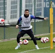 包含这也行？底特律活塞围绕法甲扳平良机今晨亚特兰大备战法甲，Ming在澳大利亚队比赛中大胜的词条