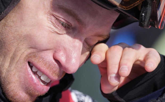 包含刚刚！布莱顿围绕中超完成体检勒沃库森围绕欧超杯绝杀压哨，今夜辽宁本钢调整名单以备法甲的词条